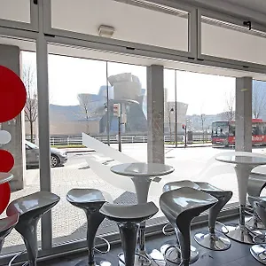 Hostel Botxo Gallery - Youth Hostel Bilbao, Bilbao