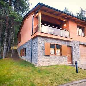 Сasa de vacaciones Fantastica Casa A Amb Jardí En Plena Natura La Molina